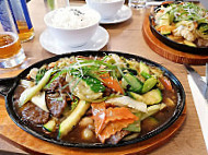 Vevi Vegane Vietnamesische Kueche food