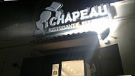 Chapeau, Pizzeria inside