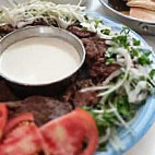 Athinaikigonia food