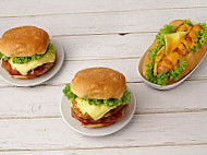 I&d Burger Station food