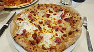 Madamadore Trattoria Pizzeria food