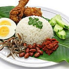 Kak Awi Nasi Lemak inside