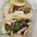 Los Antojitos Comida