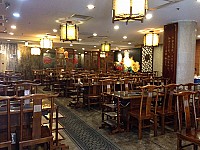 Spicy Sichuan Restaurant inside