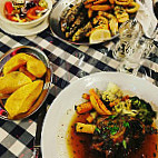 Romanzo Greek Taverna food