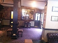 The Kings Head inside