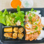 ម៉ាក់យាយបាញ់សុង Comida