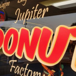 Jupiter Donuts Exterior