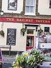 Railway Tavern outside