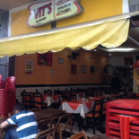 Vit's Burger Personnes