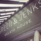Green Jenks inside