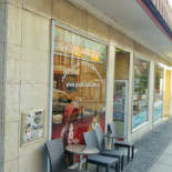 Pizzahäuschen Exterior