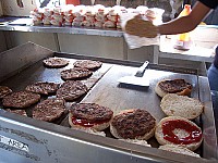 BURGER MACHINE food