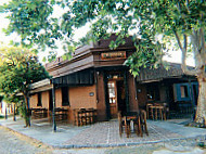El Almacen Bar inside