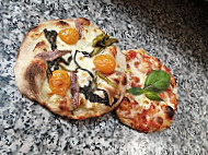 Masaniello Pizzeria E Rosticceria food