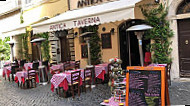 Antica Taverna inside