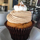 Smallcakes: Cupcakery, Creamery Coffee food