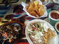 El Tepame Mexican food