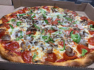 Verona’s Pizza food