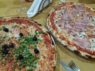 Pizzeria Nazionale food