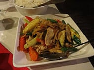 Aomjai Thai Cuisine food