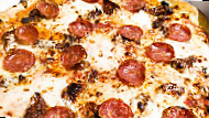 El Canfin Pizzeria food