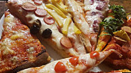 Pizzeria Snoopy Ivan food