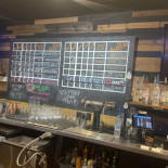 Lock 27 Brewing Comida