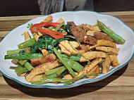 Gongtian Baihe Gōng Tián Bái Hè Chuàng Yì Liào Lǐ food
