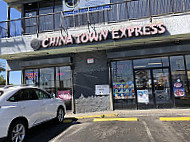Chinatown Express outside