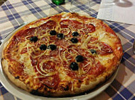 Pizzeria Elisa food