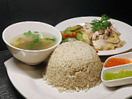 Paul Hainan Chicken Rice Tauge Ayam food