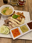 Cily Chicken Rice And Thai Food food