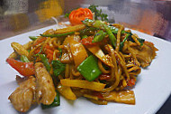 Thai Dining food