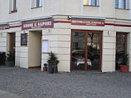 Aromi E Sapori Restaurant Weinbar outside