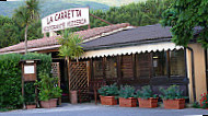 Pizzeria La Carretta outside