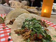 Pura Vida Vegan Tacos food