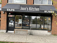 Joon's Kitchen outside