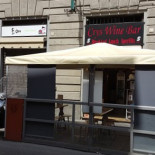 Crys Wine Dentro