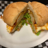 Grill 26 Comida