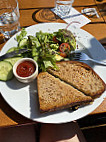 Le Pain Quotidien food