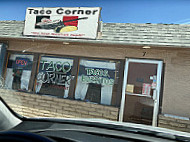 Taco Corner outside