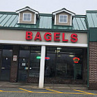 Lox Of Bagels outside