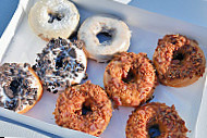Donuts In Paradise food
