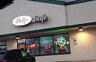 Dolly's Gaming Cafe outside