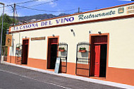 La Casona Del Vino outside