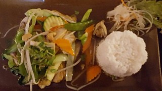Chum's Vietnamese Cuisine 