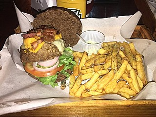 Mister Burger - Hamburgueria e Steak House