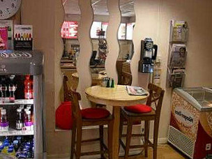 Cafe Roy's