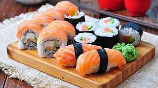 Full Sushi